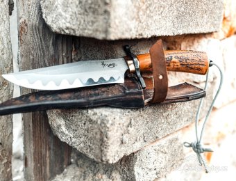 Nůž od nožíře Petra Doležala ala Huga: krásný víceúčelový zárazák s výborným úchopem i unikátní záštitou