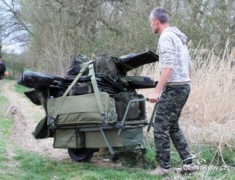 Kvalitní rybářský vozík? Trakker Access Barrow je dokonce víc než jen vozík